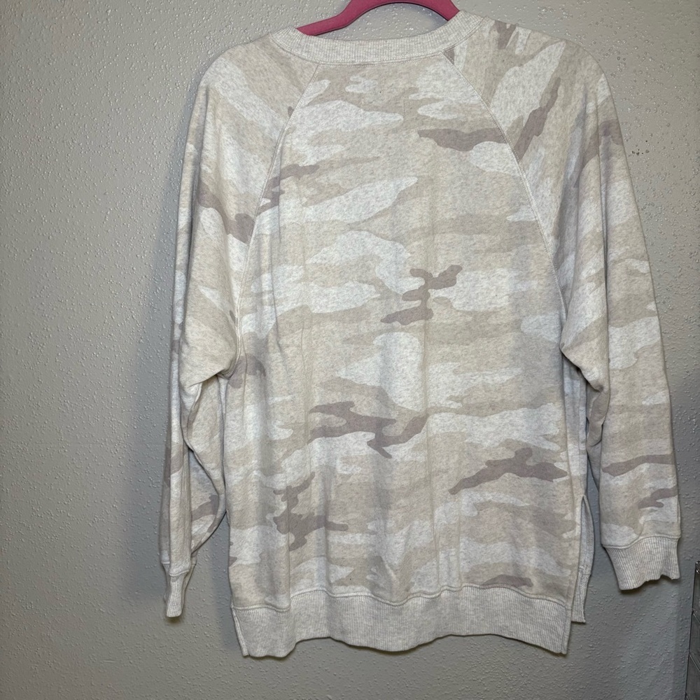 American Eagle Womens Camo Sweatshirt Size XS - Picture 3 of 7